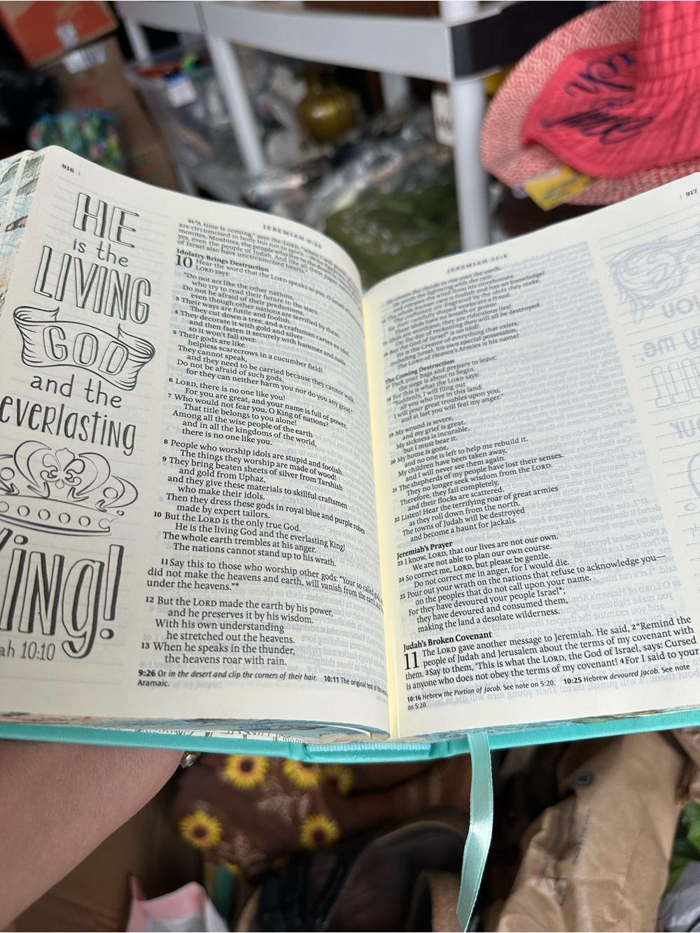 Inspire Bible NLTwith - Teal Floral - Picture 3 of 3